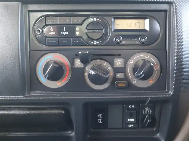 日産 アトラス 小型 平ボディ パワーゲート 床鉄板の中古トラック画像15
