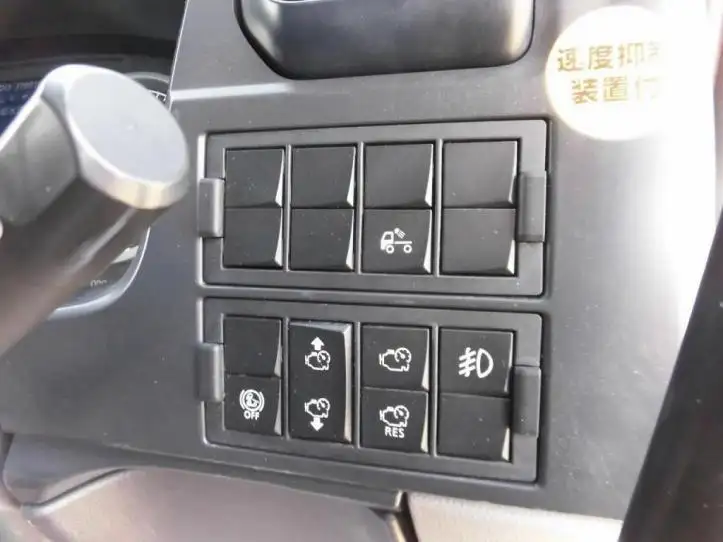 日産UD クオン 大型 トラクター ハイルーフ 1デフの中古トラック画像13