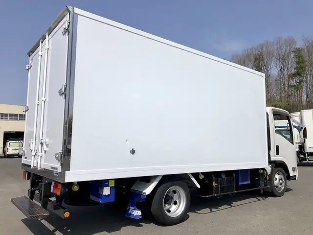 いすゞ エルフ 小型 冷凍冷蔵 中温 スタンバイの中古トラック画像3