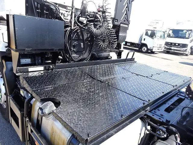 いすゞ ギガ 大型 トラクター ハイルーフ 1デフの中古トラック画像6