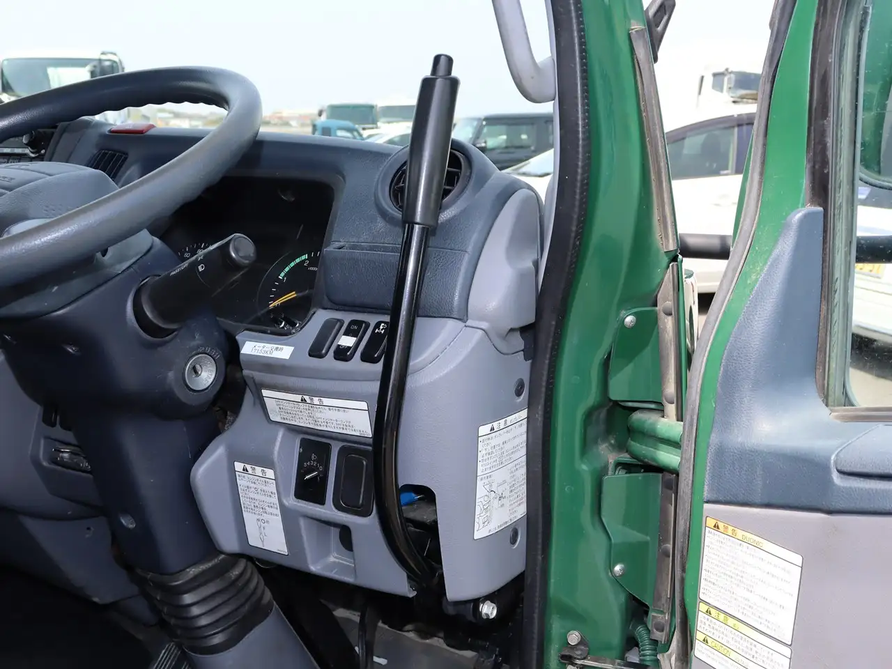 三菱 キャンター 小型 ダンプ 強化 SKG-FBA60の中古トラック画像14