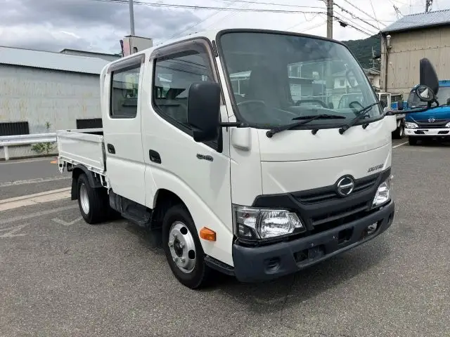 日野 デュトロ 小型 平ボディ Wキャブ TKG-XZU605Mの中古トラック画像2
