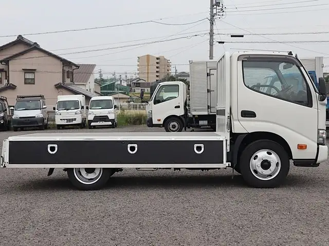 トヨタ ダイナ 小型 平ボディ 2RG-XZC605 R3の中古トラック画像7