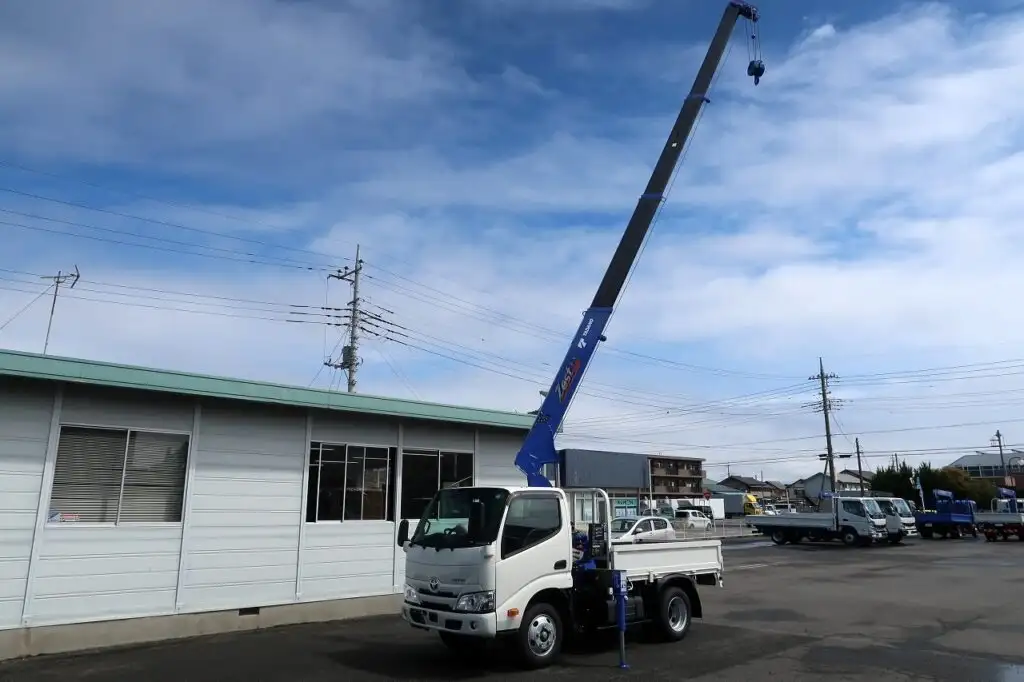 トヨタ ダイナ 小型 クレーン付 4段 ラジコンの中古トラック画像2