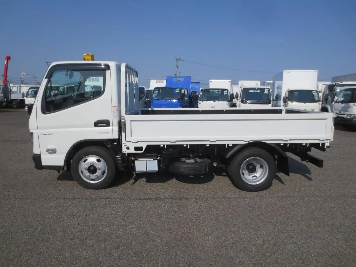 三菱 キャンター 小型 平ボディ 2RG-FBAV0 R6の中古トラック画像8