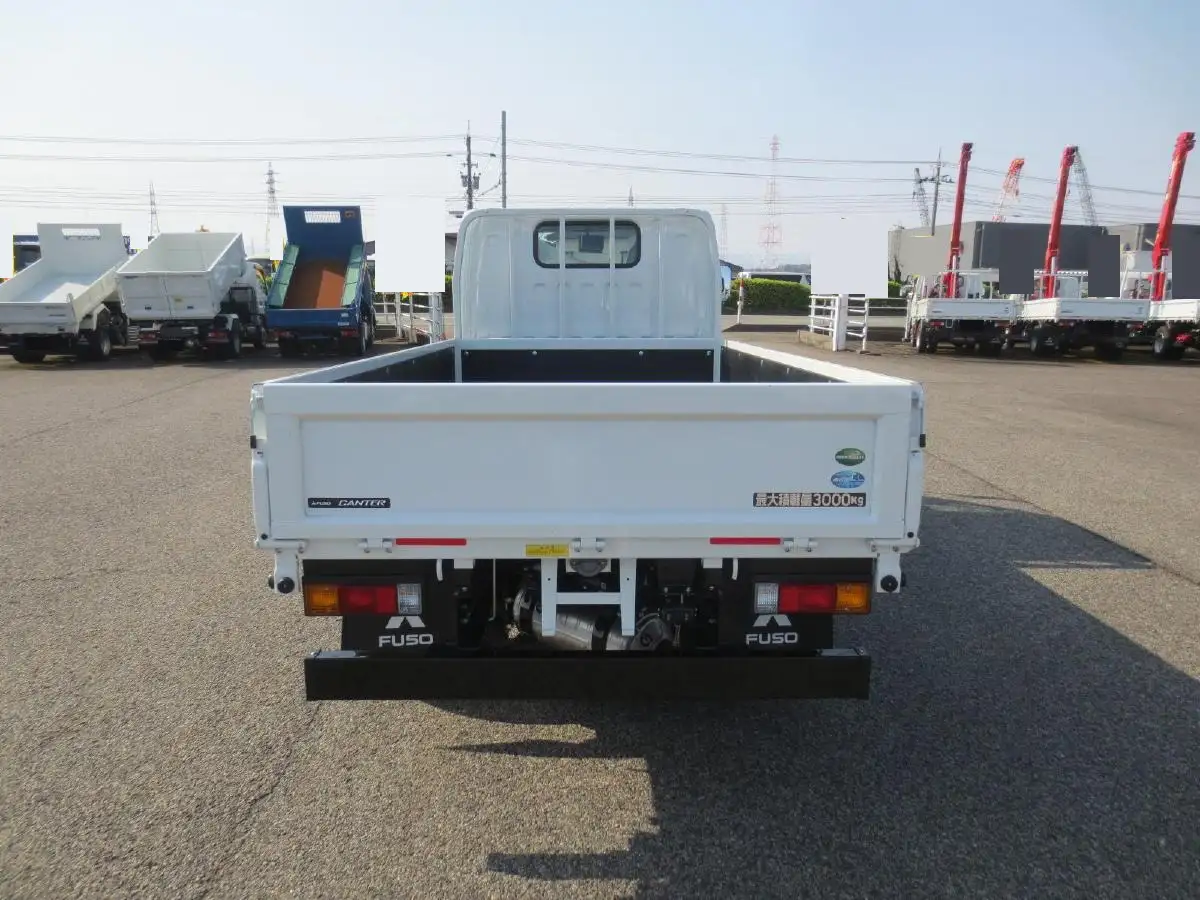 三菱 キャンター 小型 平ボディ 2RG-FBAV0 R6の中古トラック画像6