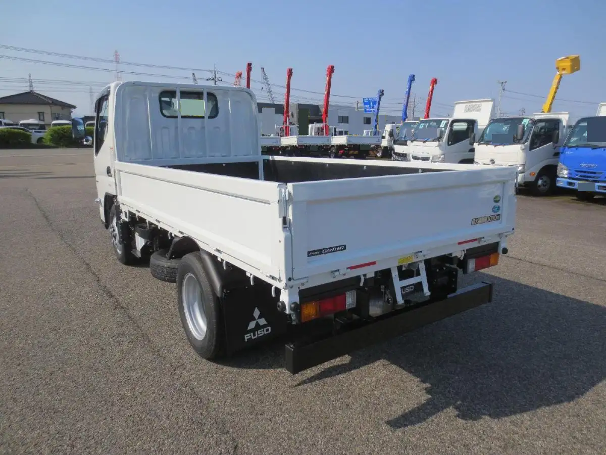 三菱 キャンター 小型 平ボディ 2RG-FBAV0 R6の中古トラック画像7