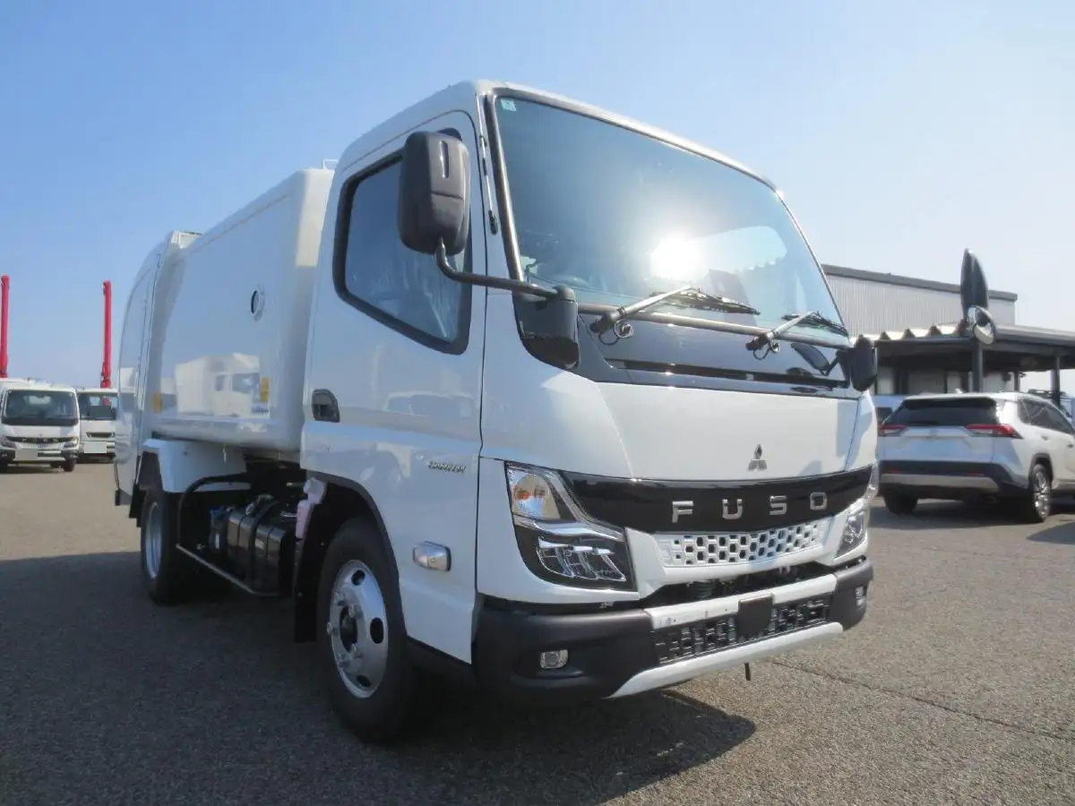 三菱 キャンター 小型 パッカー車 巻き込み式 回転ダンプ式の中古トラック画像3