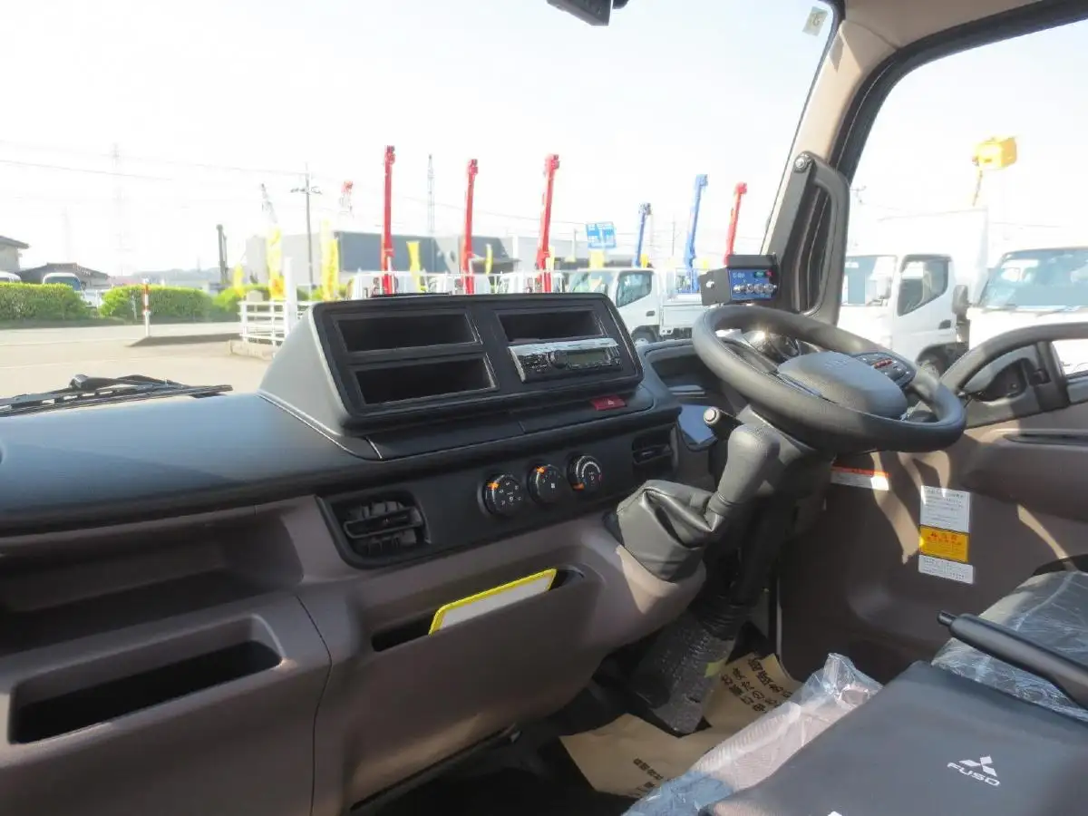 三菱 キャンター 小型 パッカー車 巻き込み式 回転ダンプ式の中古トラック画像16