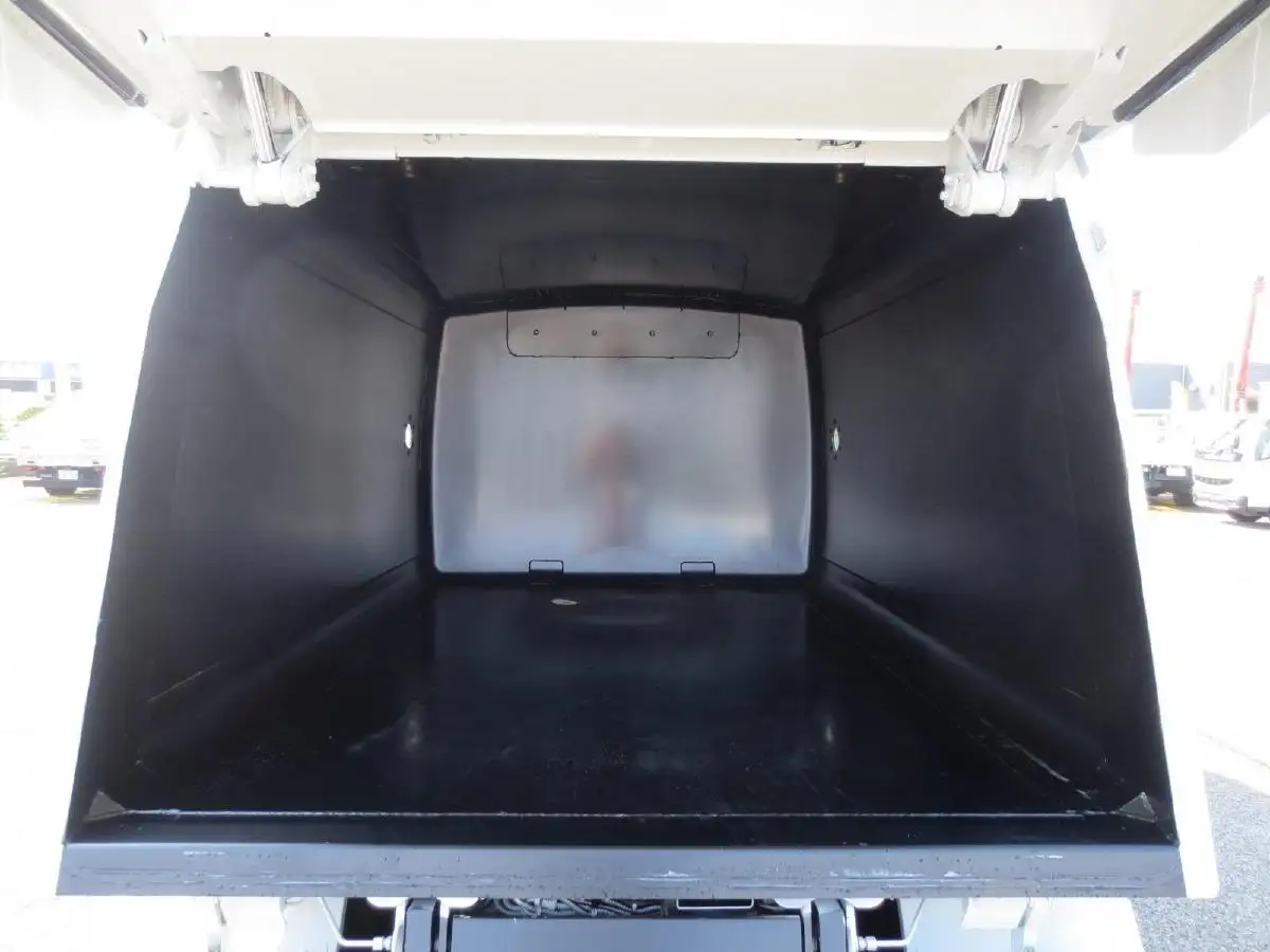 三菱 キャンター 小型 パッカー車 巻き込み式 回転ダンプ式の中古トラック画像12