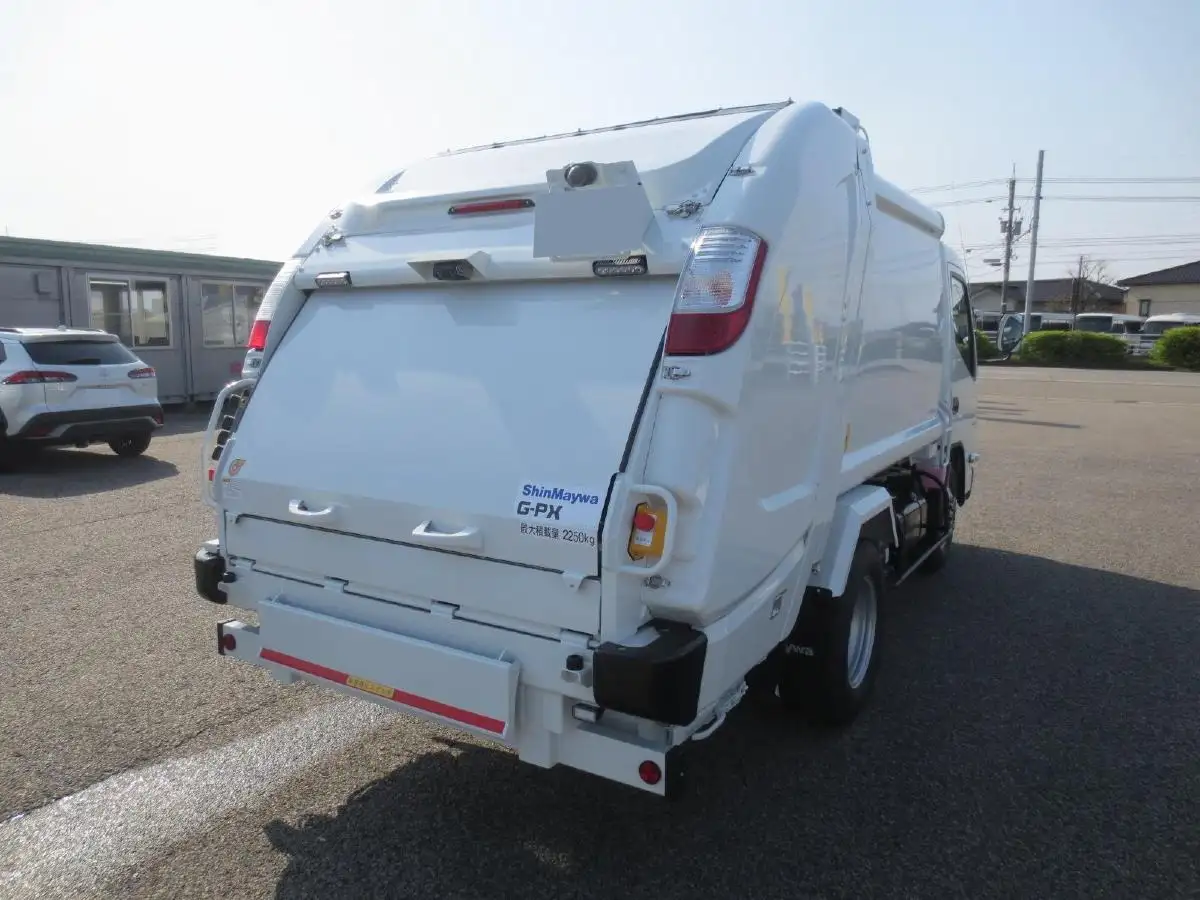 三菱 キャンター 小型 パッカー車 プレス式 2RG-FEAV0の中古トラック画像5