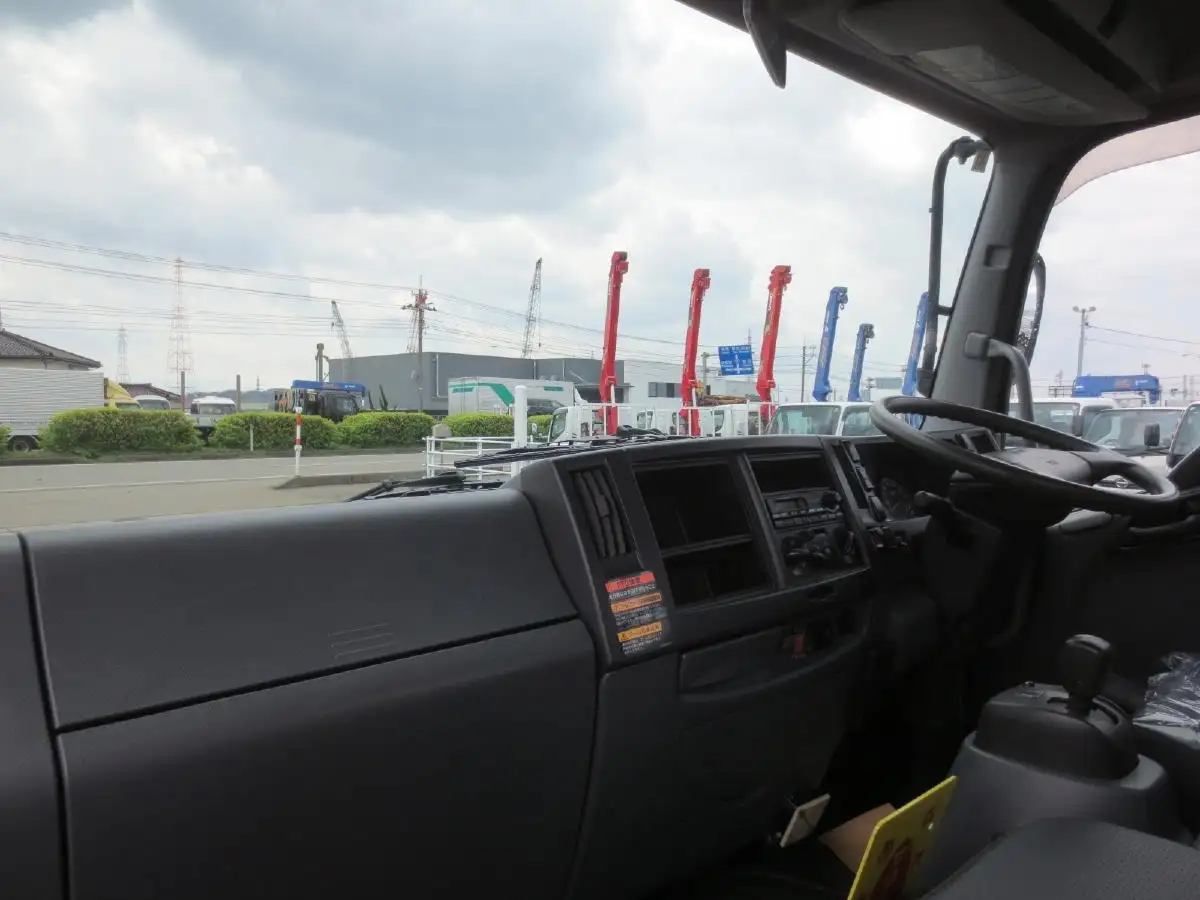 いすゞ フォワード 中型/増トン クレーン付 4段 ラジコンの中古トラック画像像17