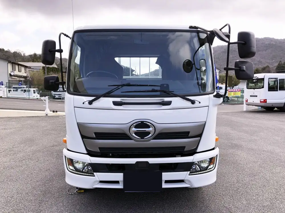 日野 レンジャー 中型/増トン 平ボディ ベッド 2PG-FE2ABAの中古トラック画像2
