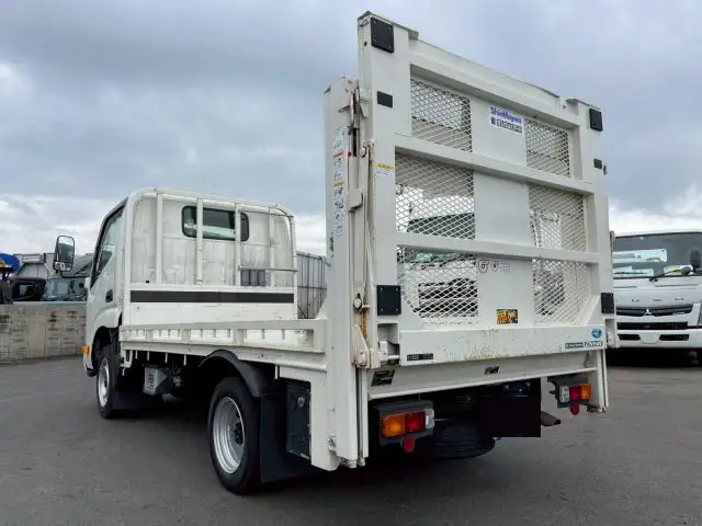 トヨタ ダイナ 小型 平ボディ パワーゲート 2DG-GDY231の中古トラック画像3