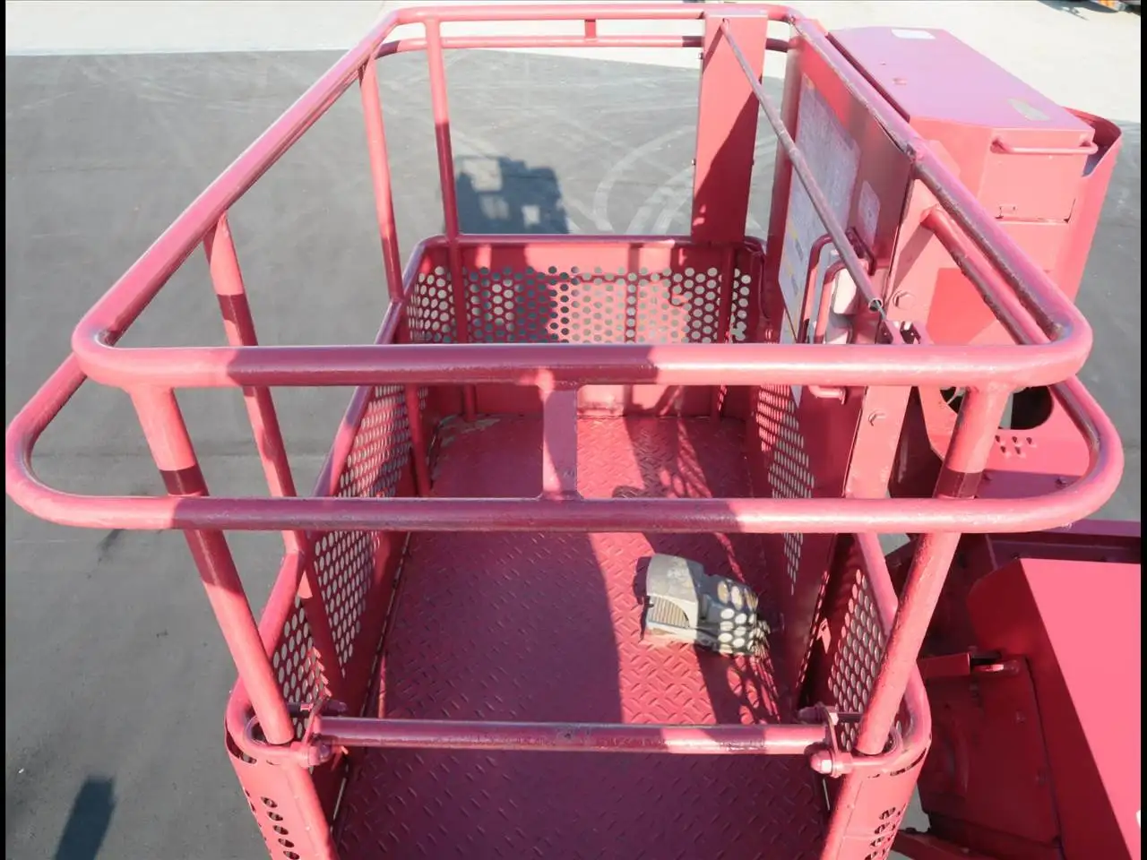 日野 レンジャー 中型/増トン 高所・建柱車 高所作業車 BDG-FC6JGWAの中古トラック画像6