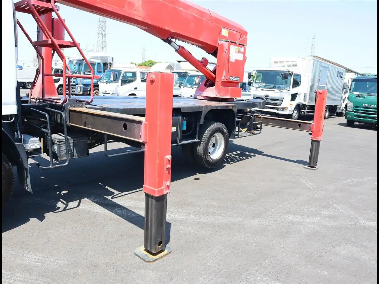 いすゞ エルフ 小型 高所・建柱車 高所作業車 PKG-NPR75Nの中古トラック画像10