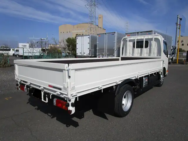 日野 デュトロ 小型 平ボディ 2RG-XZU655M R5の中古トラック画像3