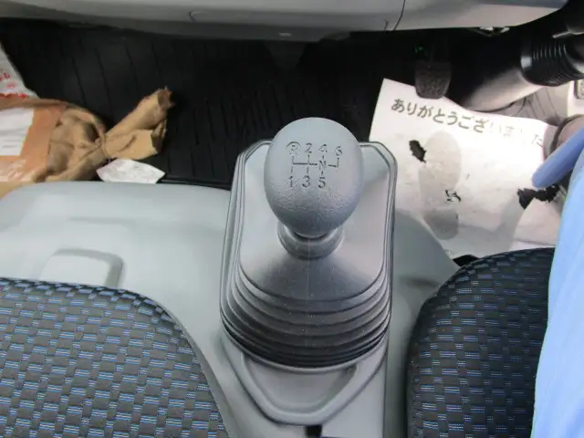 日野 デュトロ 小型 平ボディ 2RG-XZU655M R5の中古トラック画像13