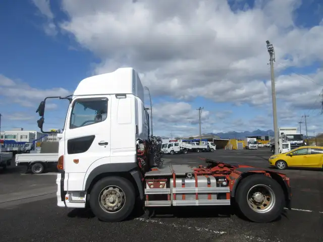 日野 プロフィア 大型 トラクター ハイルーフ 1デフの中古トラック画像5
