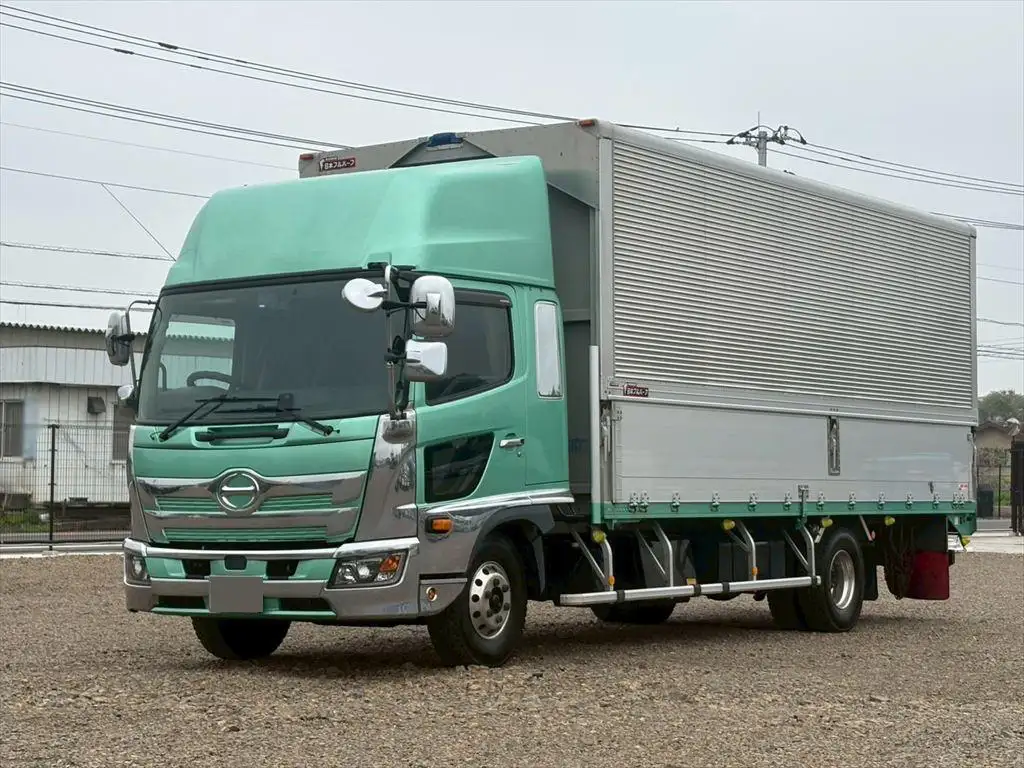 日野 レンジャー 中型/増トン ウイング ベッド 2KG-FD2ABA｜画像1