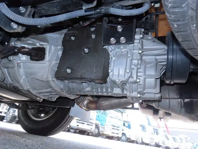 マツダ タイタン 小型 平ボディ BDG-LKR85A H20の中古トラック画像16