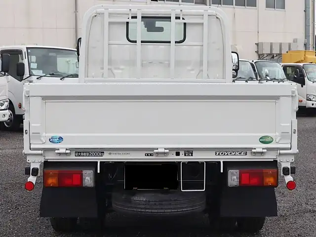 トヨタ トヨエース 小型 平ボディ 2RG-XZC605 R2の中古トラック画像4