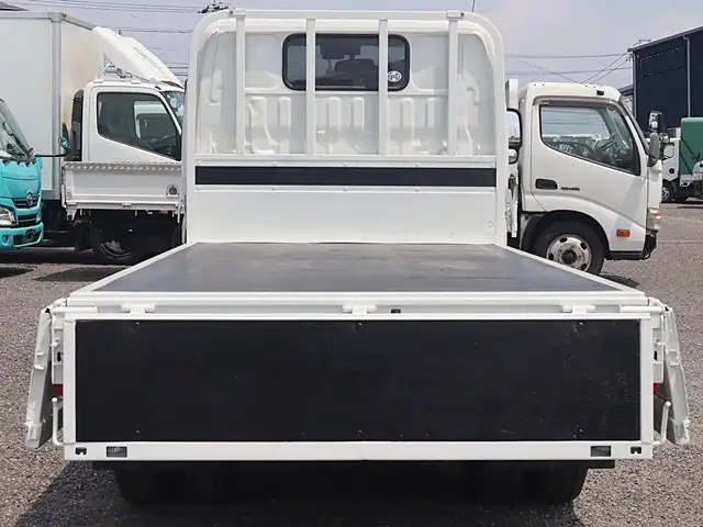トヨタ ダイナ 小型 平ボディ 2RG-XZC605 R2の中古トラック画像8