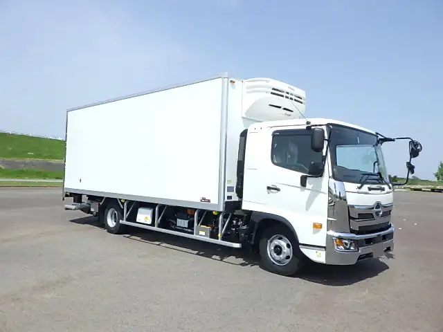 日野 レンジャー 中型/増トン 冷凍冷蔵 低温 パワーゲートの中古トラック画像2