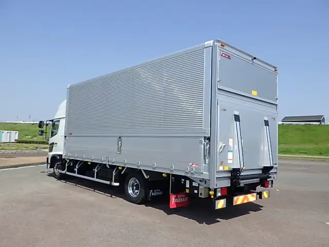 日野 レンジャー 中型/増トン ウイング パワーゲート エアサスの中古トラック画像4