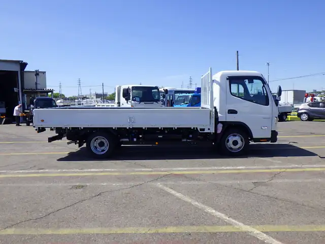 三菱 キャンター 小型 平ボディ 2RG-FEB50 R6の中古トラック画像2