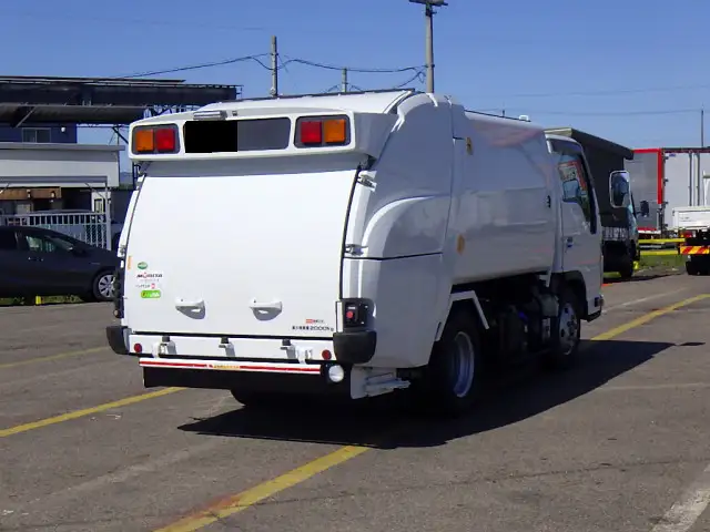 いすゞ エルフ 小型 パッカー車 巻き込み式 回転ダンプ式の中古トラック画像3