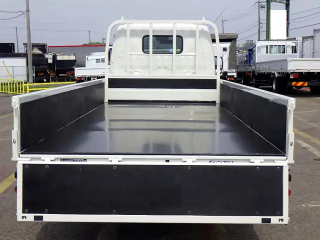 トヨタ ダイナ 小型 平ボディ 床鉄板 2RG-XZU655の中古トラック画像5