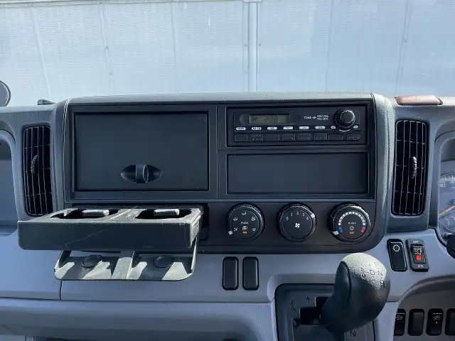 日産 アトラス 小型 アルミバン 3枚観音 TPG-FGA2Wの中古トラック画像14