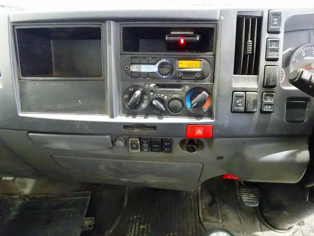 いすゞ エルフ 小型 クレーン付 4段 ラジコンの中古トラック画像14