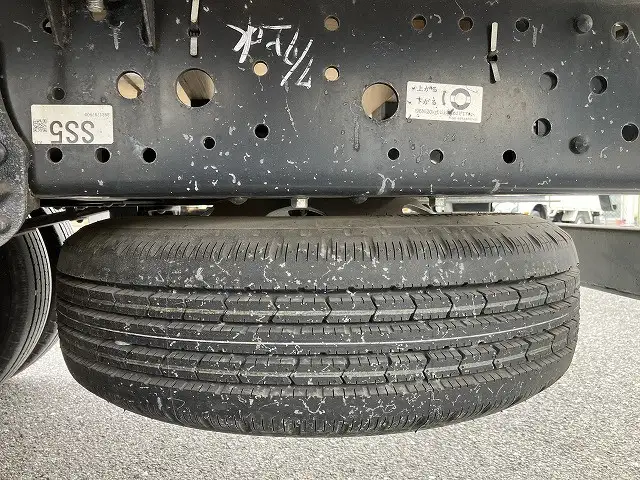 いすゞ エルフ 小型 平ボディ TPG-NPR85AR H29の中古トラック画像16