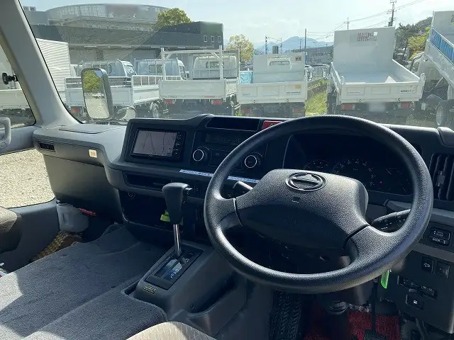 日野 リエッセ 小型 バス マイクロバス SKG-XZB70Mの中古トラック画像11