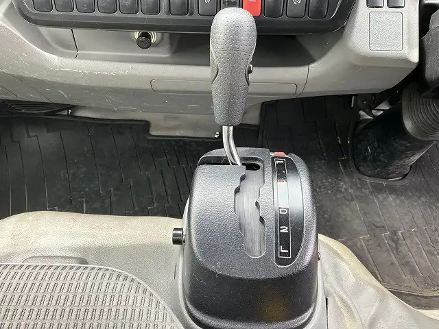 トヨタ ダイナ 小型 平ボディ QDF-KDY221 H29の中古トラック画像15