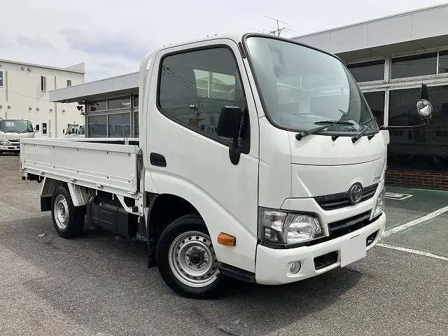 トヨタ ダイナ 小型 平ボディ QDF-KDY221 H29の中古トラック画像2