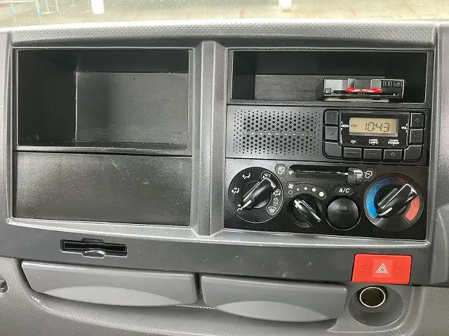 いすゞ エルフ 小型 平ボディ TPG-NKR85A H31/R1の中古トラック画像13