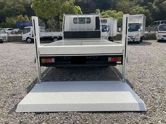 日野 デュトロ 小型 平ボディ パワーゲート TKG-XZU710Mの中古トラック画像7