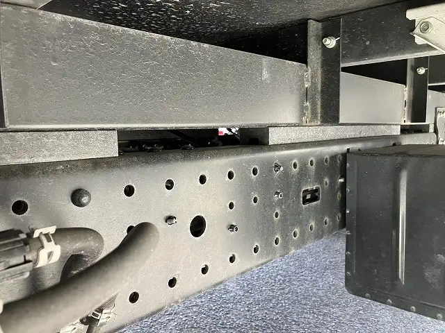 日野 デュトロ 小型 アルミバン サイドドア 2RG-XZU655Mの中古トラック画像像17