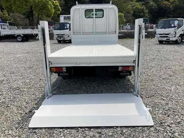 トヨタ トヨエース 小型 平ボディ パワーゲート KR-KDY270の中古トラック画像9