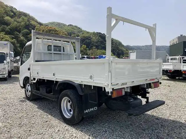 日野 デュトロ 小型 平ボディ 床鉄板 PB-XZU304Eの中古トラック画像5