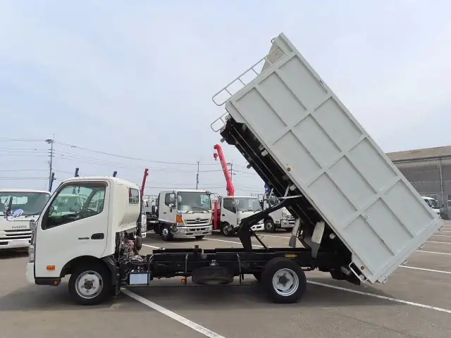 日野 デュトロ 小型 ダンプ 土砂禁 TKG-XZU775Mの中古トラック画像9