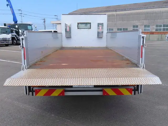 三菱 ファイター 中型/増トン 平ボディ パワーゲート 床鉄板の中古トラック画像8