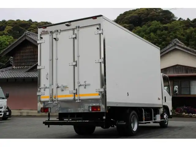 いすゞ エルフ 小型 冷凍冷蔵 低温 2室の中古トラック画像2