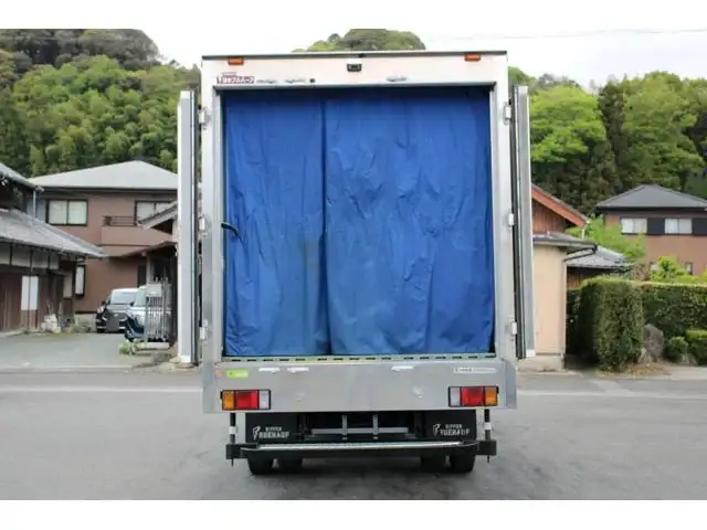 いすゞ エルフ 小型 冷凍冷蔵 低温 2室の中古トラック画像4