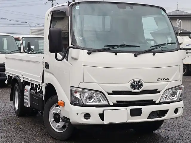 トヨタ ダイナ 小型 平ボディ 床鉄板 2RG-XZC605の中古トラック画像2