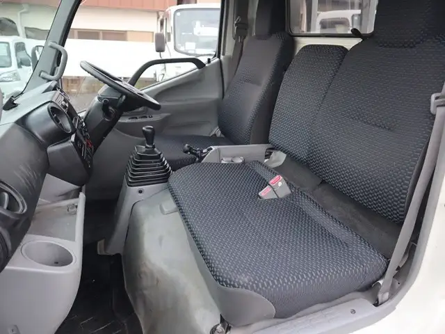 トヨタ ダイナ 小型 平ボディ 床鉄板 2RG-XZC605の中古トラック画像12
