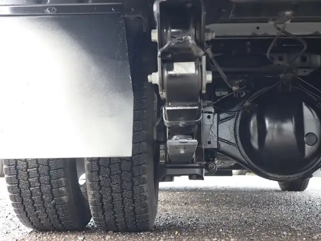 トヨタ ダイナ 小型 平ボディ 床鉄板 2RG-XZC605の中古トラック画像16